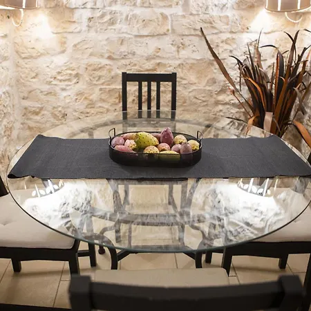 Trullo Bouganville *