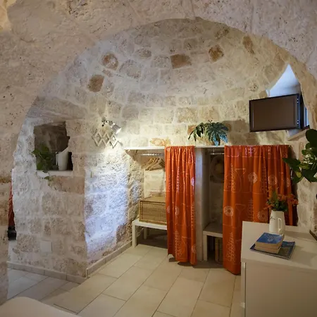 Trullo Bouganville בית נופש *